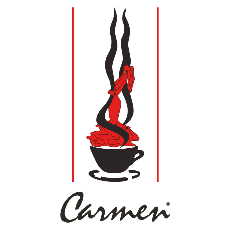 Logo van Carmen: een gestileerde rode vrouw die uit een dampende koffiekop opstijgt met zwarte stoomwolkjes, omlijst door twee rode verticale lijnen, en de naam ‘Carmen’ in sierlijk handschrift onderaan, op een transparante achtergrond.
